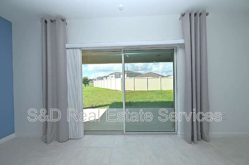 Haines City House: 148 Brinsmead Rd