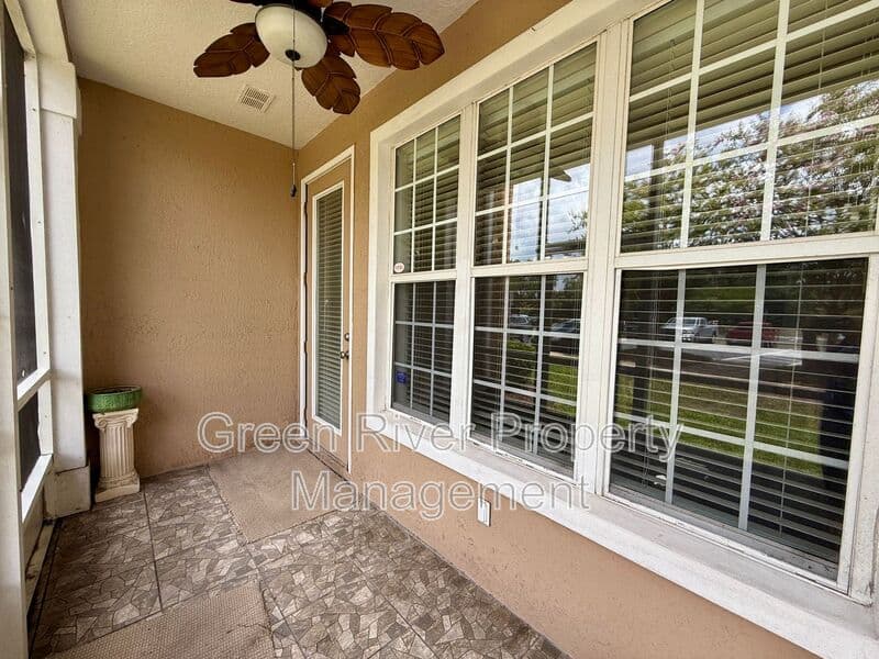 Jacksonville House: 11251 Campfield Drive