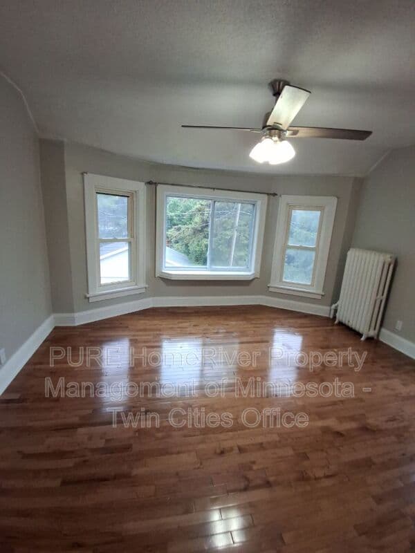 Saint Paul Condo: 1972 Minnehaha Ave E