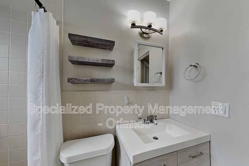 Orlando Condo: 313 S Lawsona Blvd