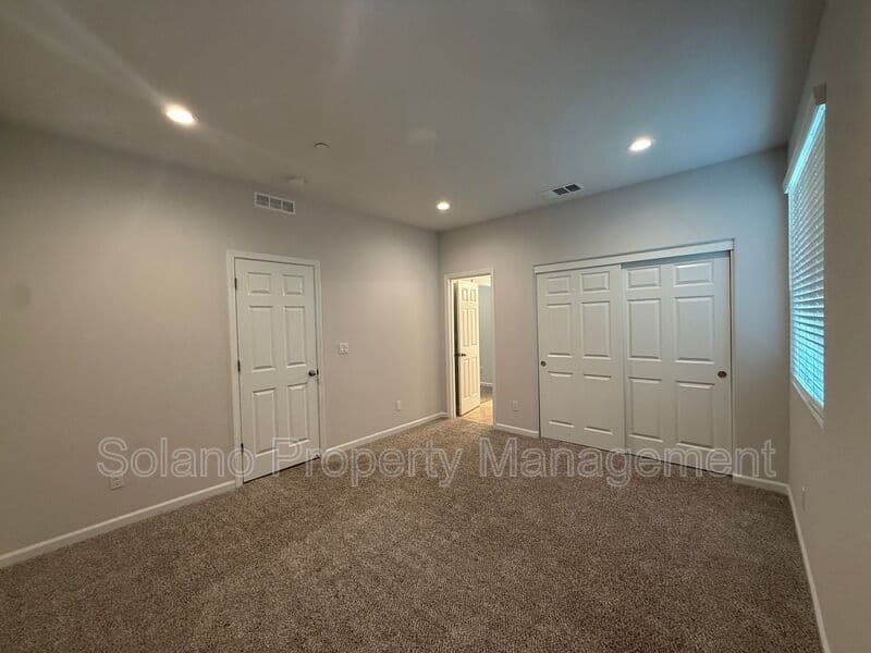 Dixon House: 1680 Gold Street