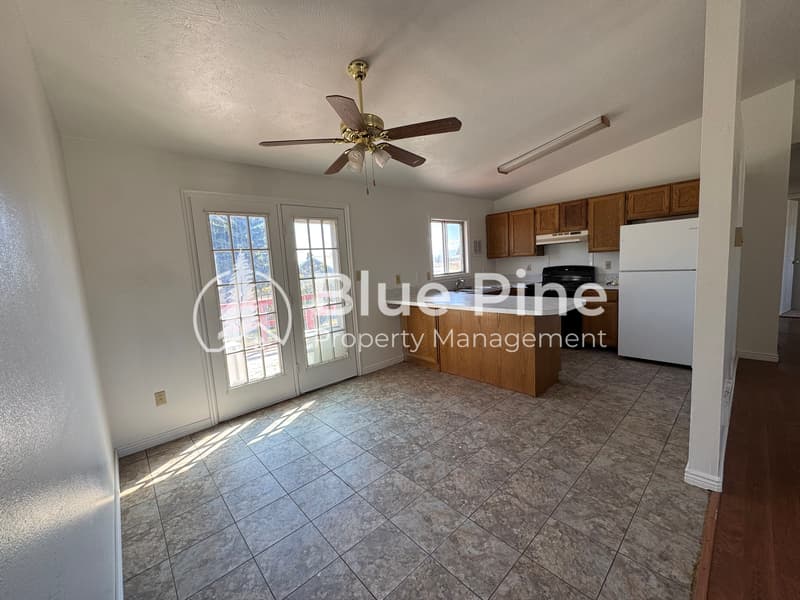 Idaho Falls House: 1951 La Rain Court