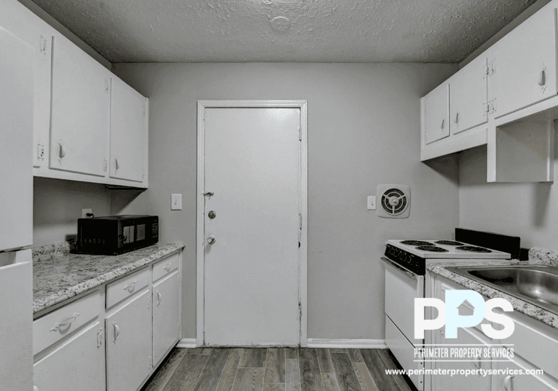 Marietta Condo: 1549 Knox DR SE