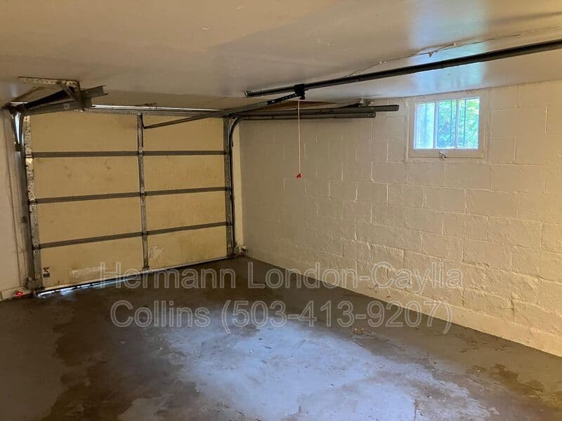 Saint Louis House: 4618 June Avenue