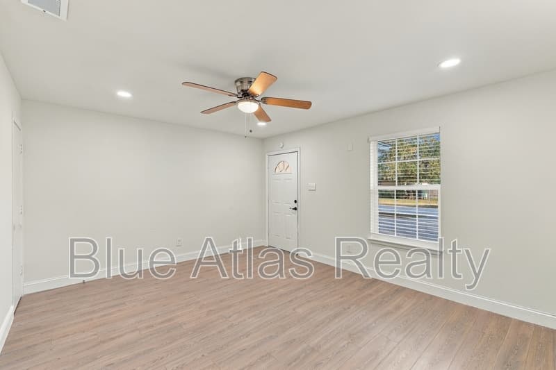 Arlington House: 116 Maple Street - A