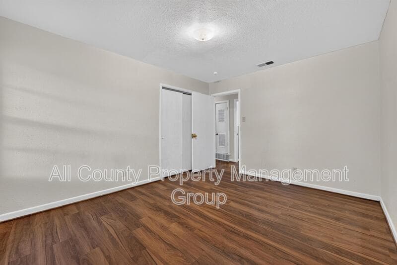 Haltom City House: 5016 Sabelle Lane