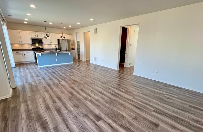 Commerce City House: 18027 E. 99th Ave