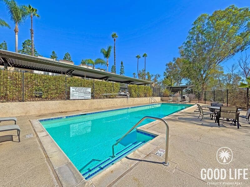 San Diego Condo: 3665 Ash St