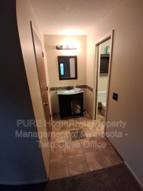 Bloomington Condo: 5231 Balmoral Ln