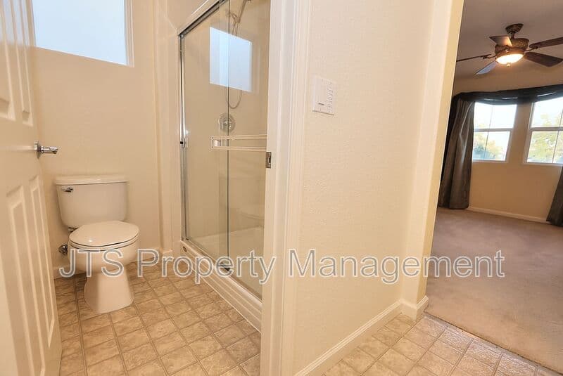 West Sacramento House: 4046 Martis Street