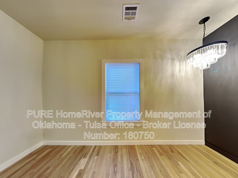 Tulsa House: 1305 S Carson Ave