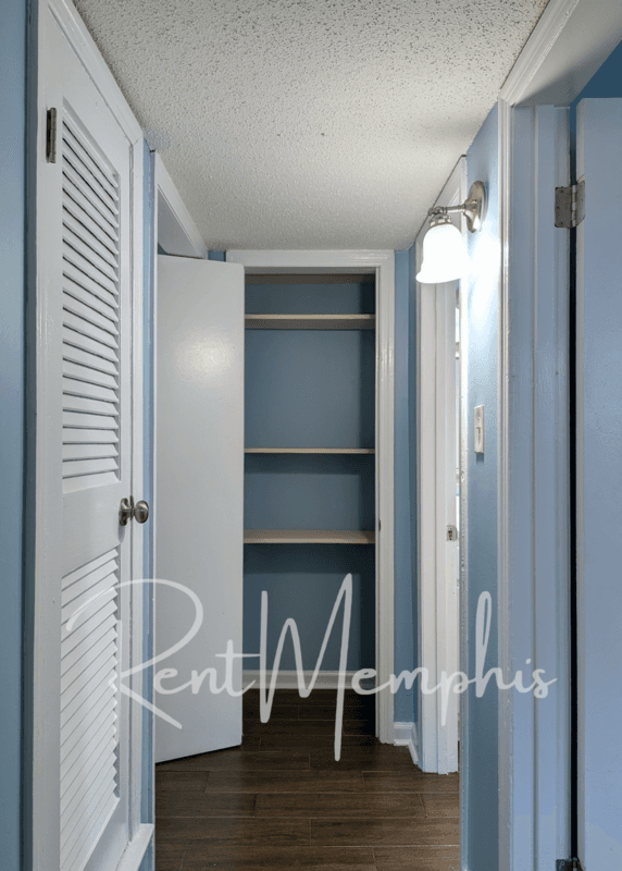 Memphis Condo: 358 East Parkway North