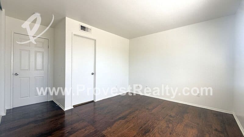 Victorville House: 13591 Monterey Way