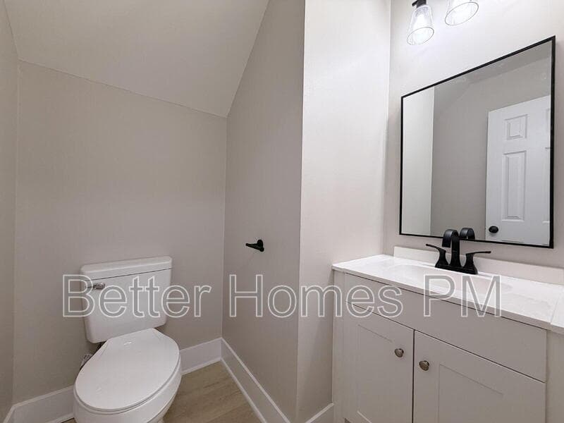 Garner Condo: 104 Stowe Place