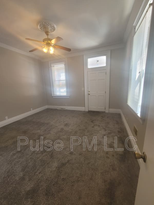 Dayton Condo: 812 6th Avenue