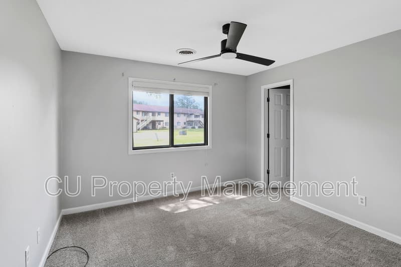 Urbana Condo: 1203 Dean Drive