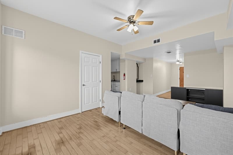 WASHINGTON House: 2127 California St NW