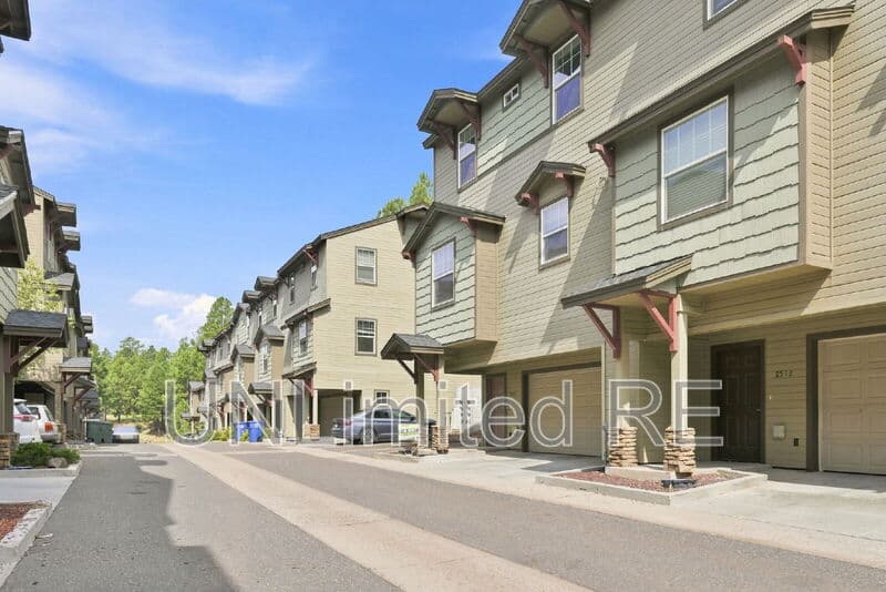 Flagstaff Townhome: 2520 West Pikes Peak Drive