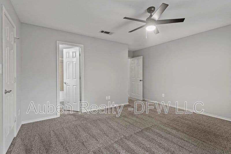 Princeton House: 931 Parkplace Ridge