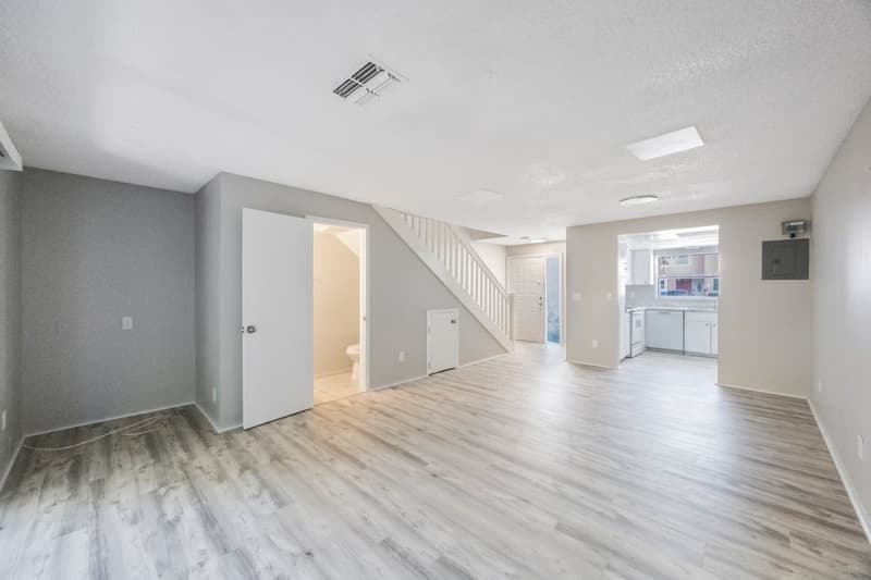 Largo Townhome: 2820 South Pines Drive - 131
