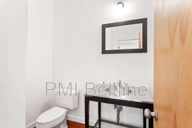 Atlanta Townhome: 988 Dekalb Ave NE