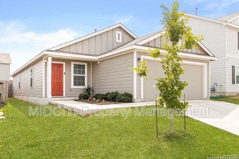 San Antonio House: 130 Expedition Way