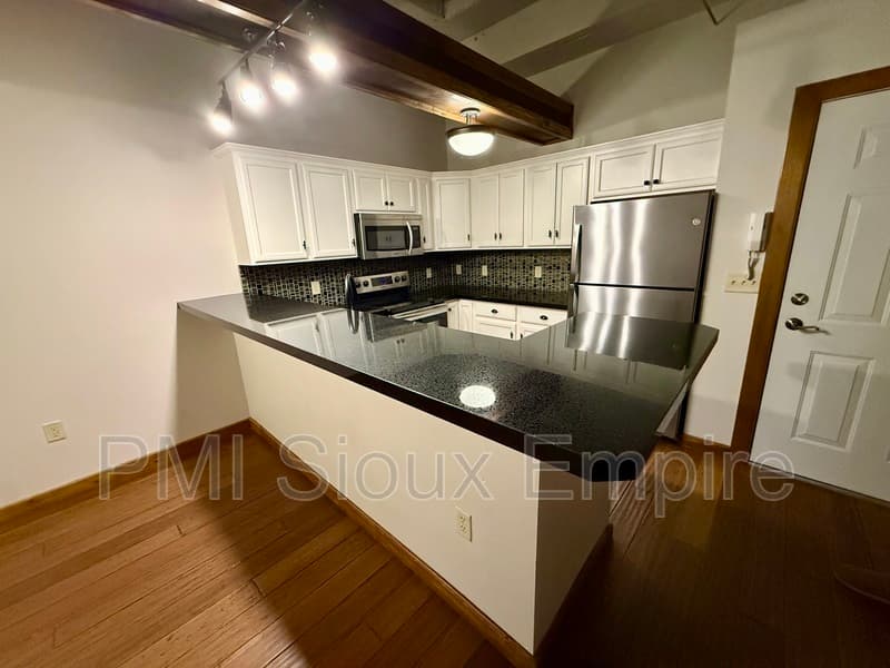 Sioux Falls Condo: 132 S Dakota