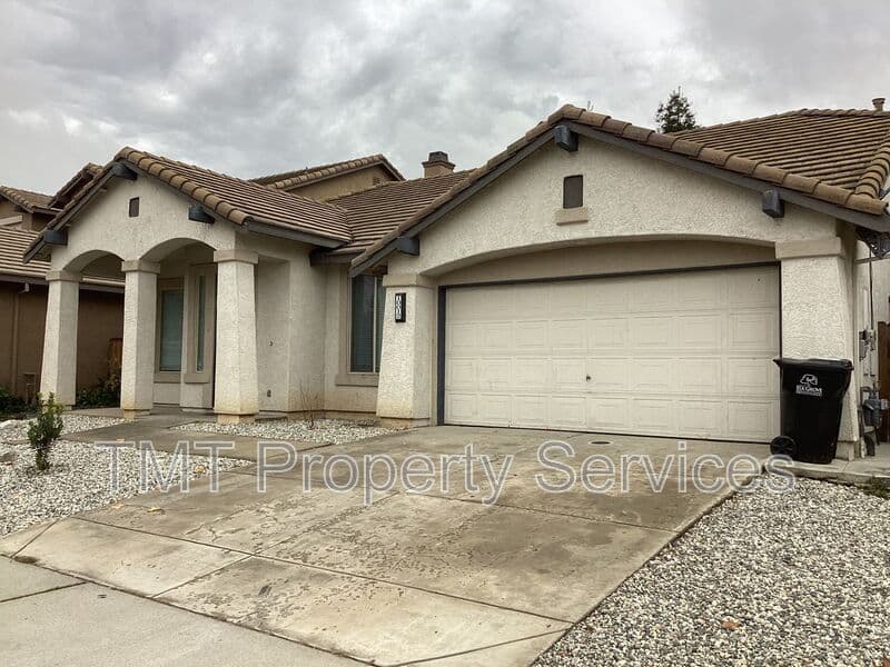 Elk Grove House: 10012 Mosaic Way