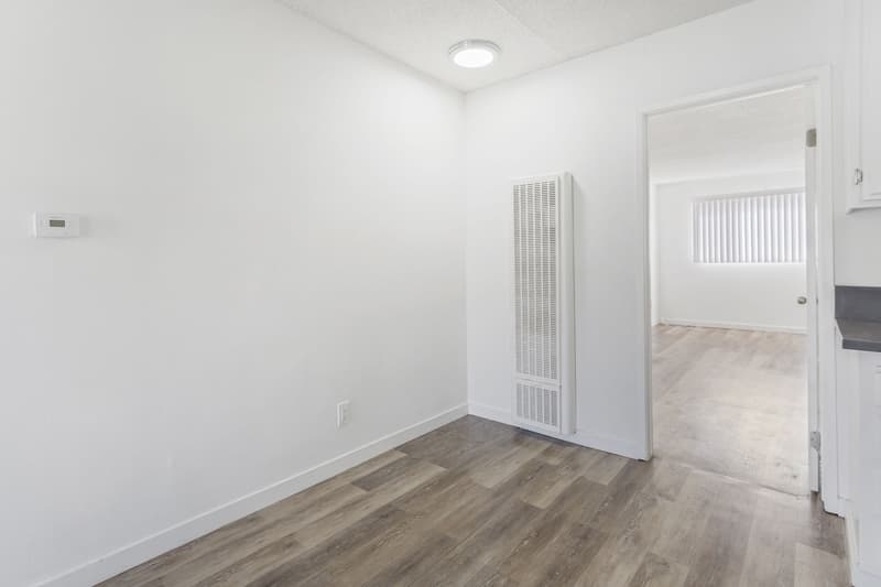 Los Angeles Condo: 12460 Culver Boulevard - 03
