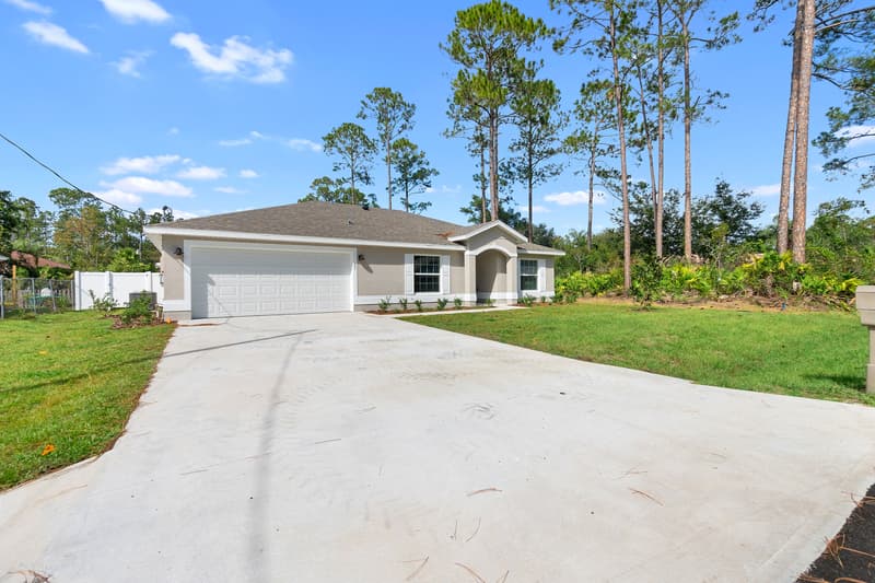 Palm Coast House: 23 Ryding Lane