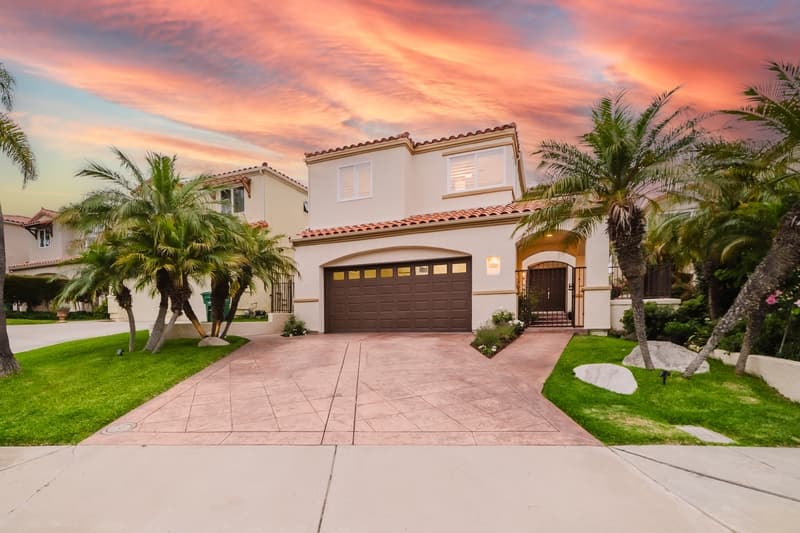 Carlsbad House: 7528 Navigator Circle
