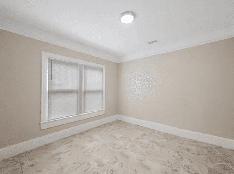 Clearwater House: 548 Woodlawn Street