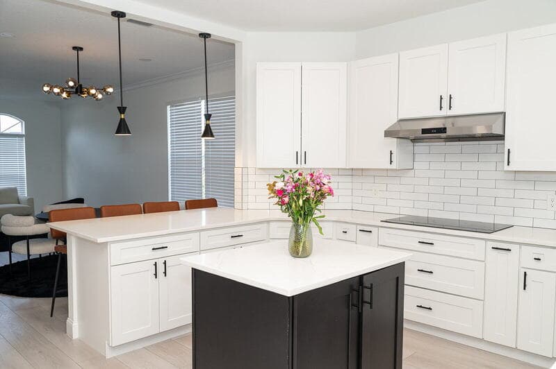 Orlando House: 2648 University Acres Drive