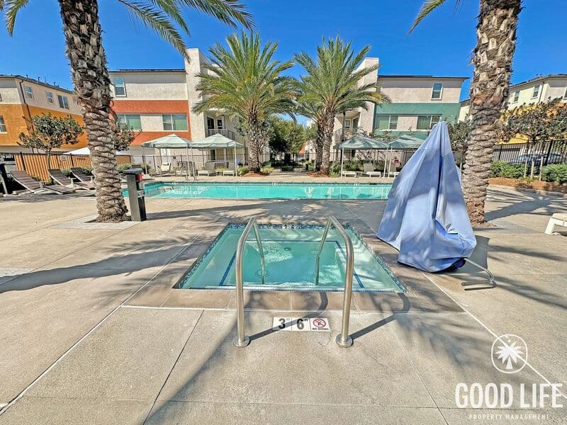 Chula Vista House: 1998 Affinity Ln