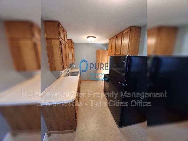 Saint Paul House: 793 Lake St