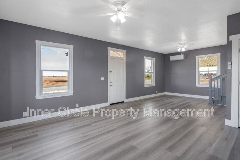 Brentwood House: 2750 Concord Avenue