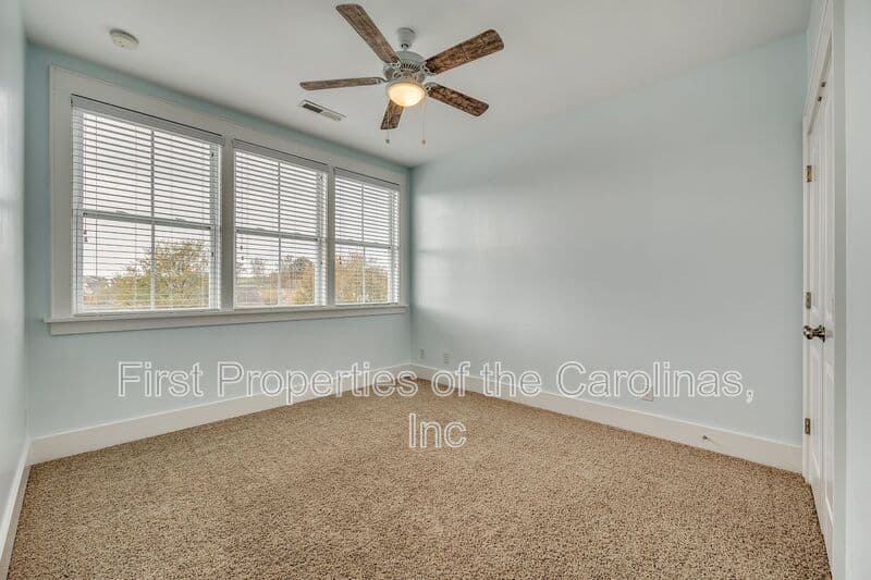 Rock Hill House: 799 Herrons Ferry Rd.