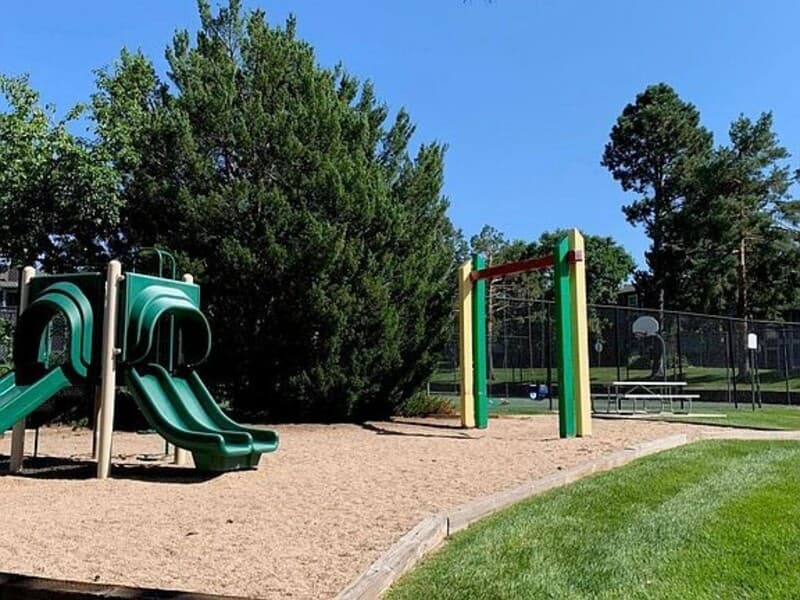 Centennial Condo: 7275 S Xenia Cir