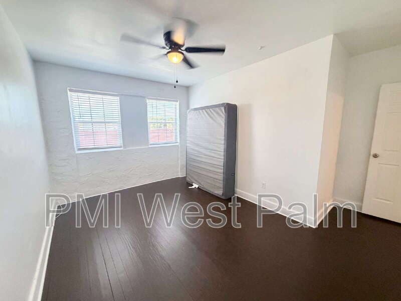 West Palm Beach Condo: 406 Northwood Road