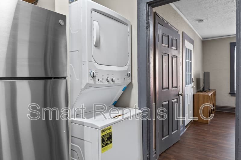 St. Louis Condo: 4308 Wallace Street - 16