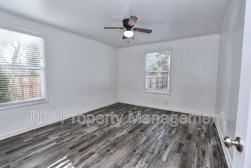 Sacramento House: 2733 Marilona Drive
