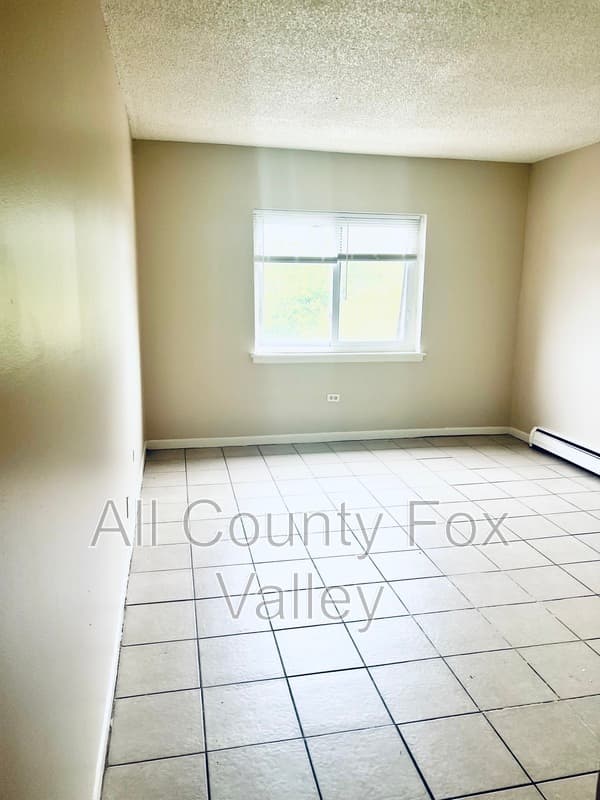 Palatine Condo: 1224 E Long Valley Drive