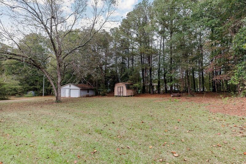 Watkinsville House: 1110 Maple Cir