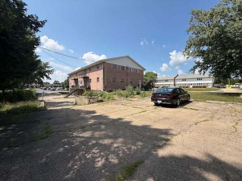 Chillicothe Condo: 316 South Ridgewood Drive - H