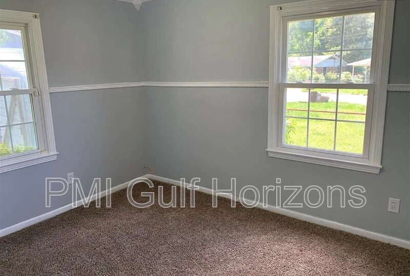 Mobile House: 6509 Zeigler Boulevard