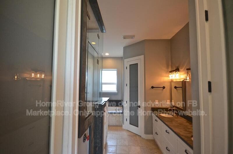 Houston House: 1324 Taft St