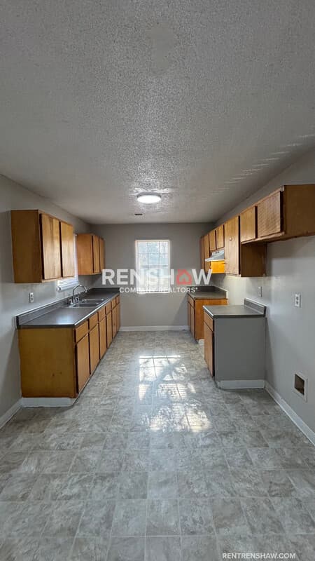 Memphis House: 1452 Ledger Rd