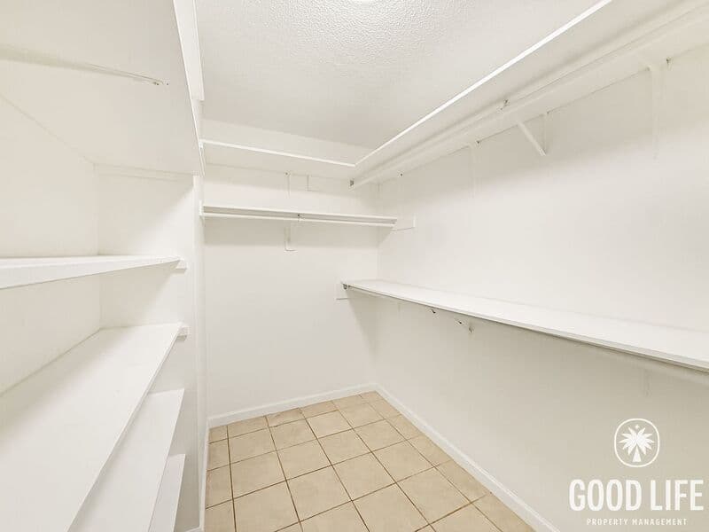 Escondido Condo: 1811 E Grand Ave