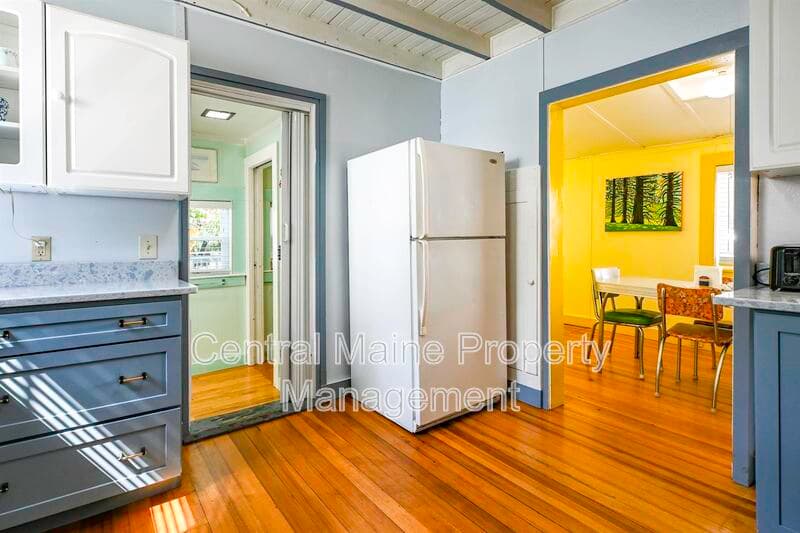 Old Orchard Beach House: 20 13th Street