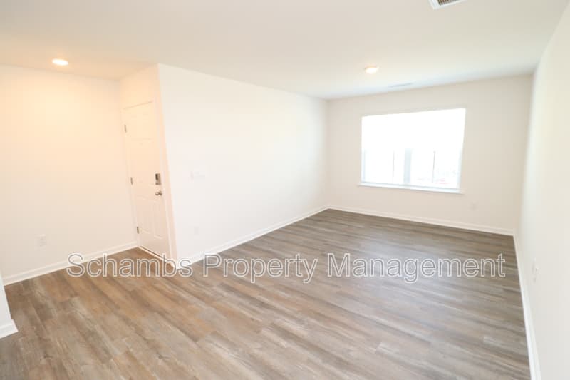 Raleigh Townhome: 5816 Brambleberry Way